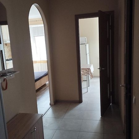 Mineralna Apartment 49 Irpin Bagian luar foto